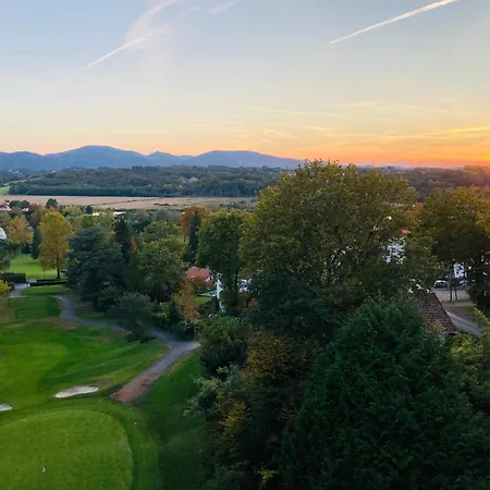 דירה & Rooftop Sur Le Golf De Chantaco סן-ז'אן-דה-לוז